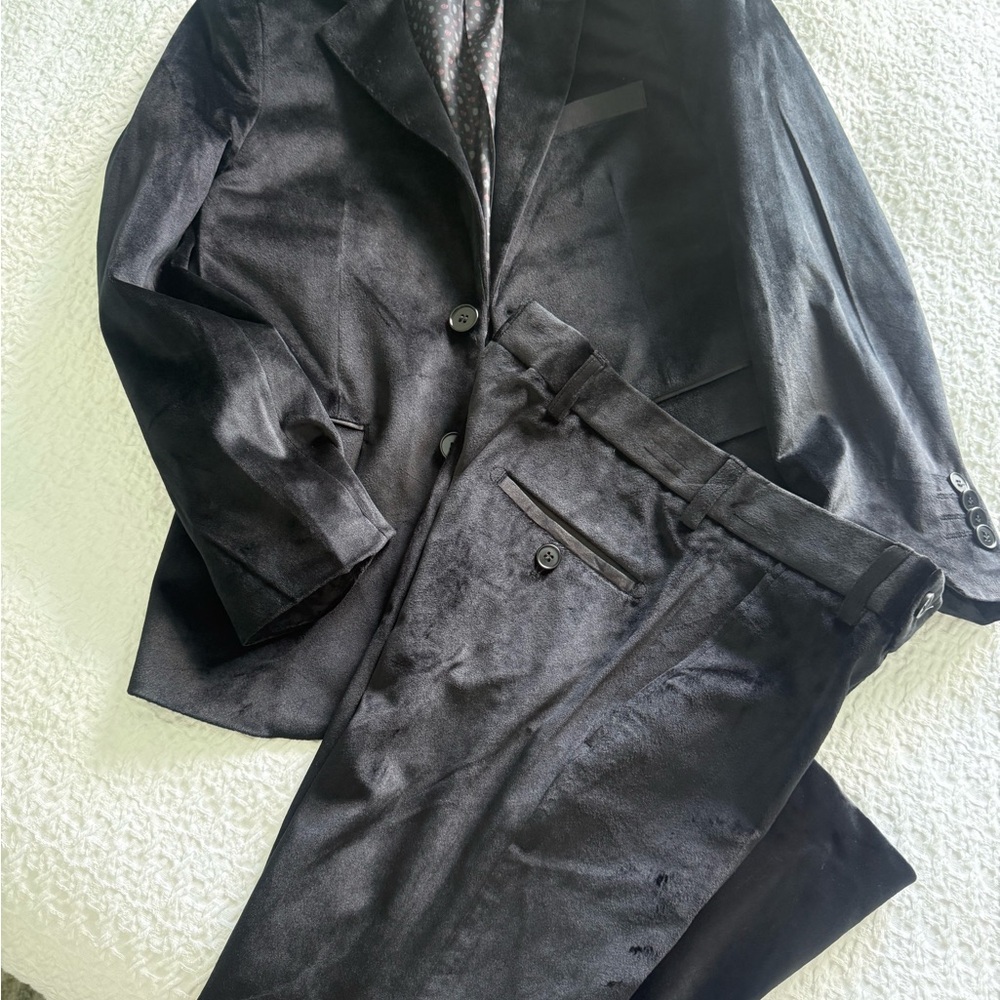 Isaac Mizrahi Kids Black Suit Set